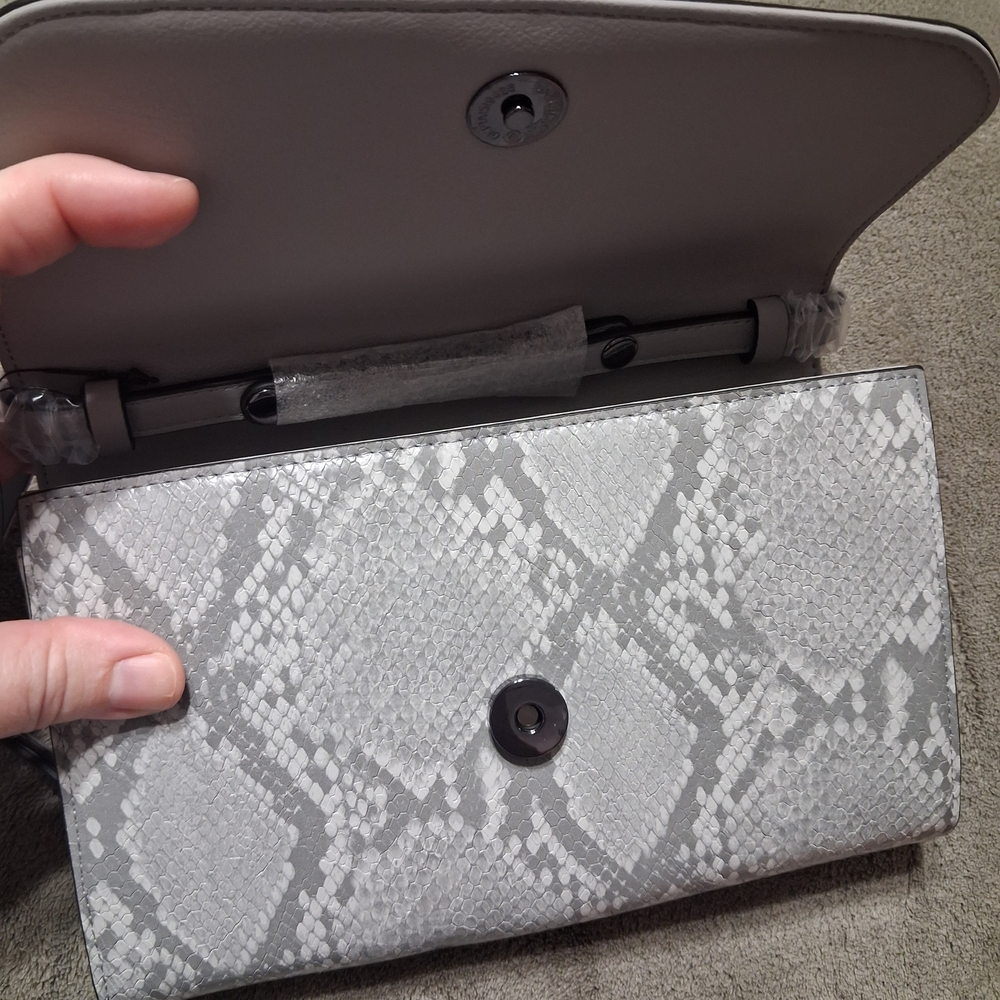 Simply Vera Wang Python Snake Signature Mini Cros… - image 5